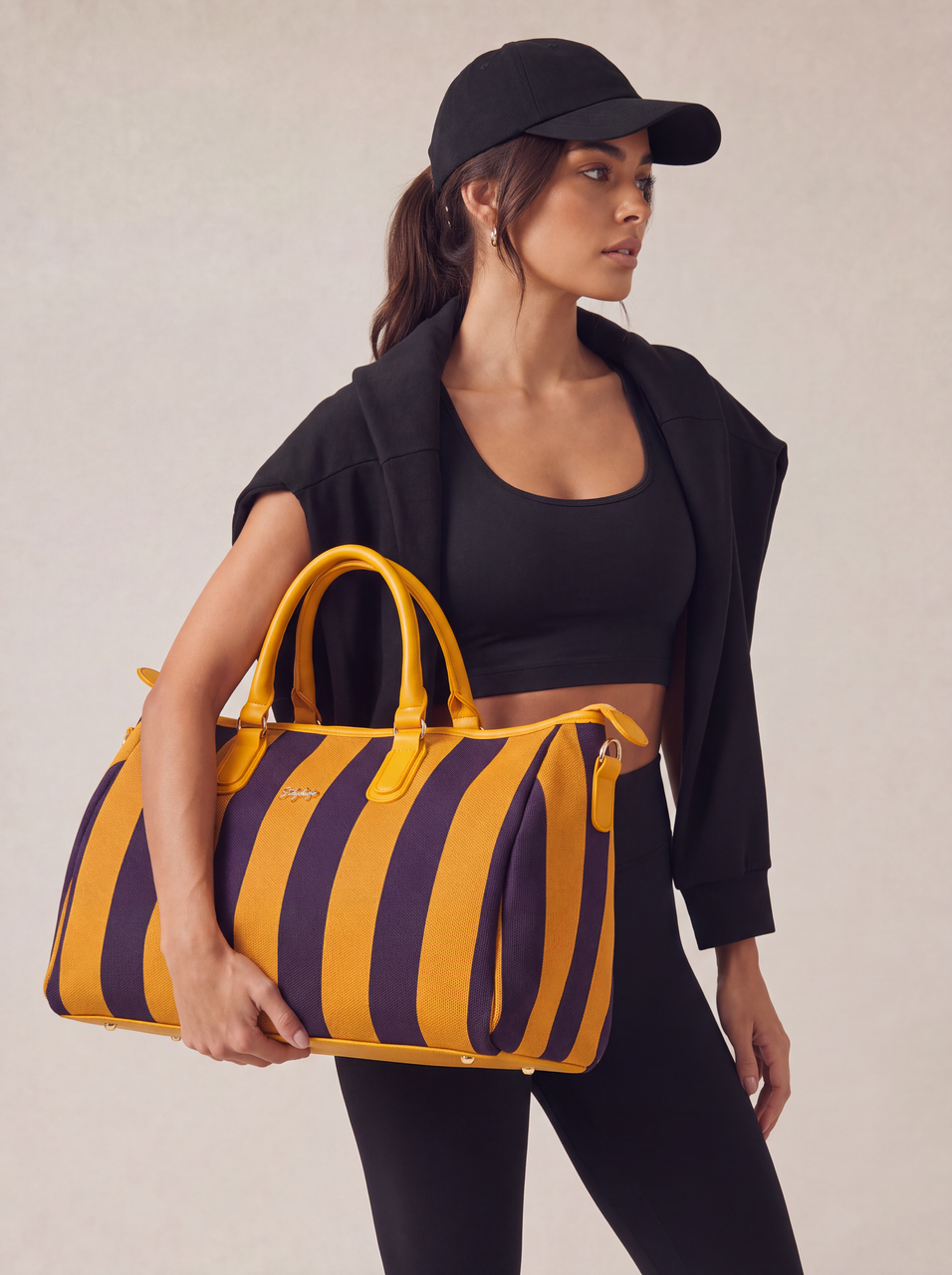 CITY GIRL TRAVEL BAG - AUBERGINE