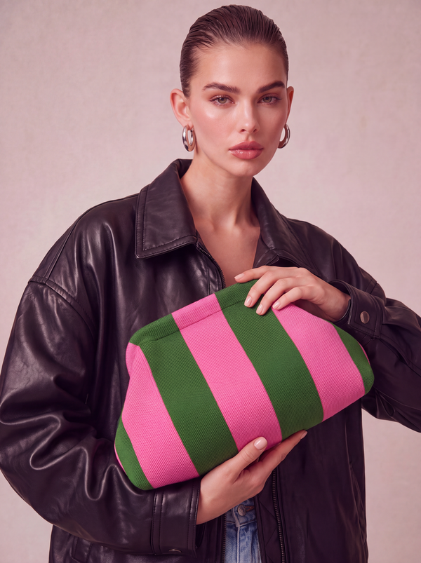 CITY GIRL POUCH - GREEN