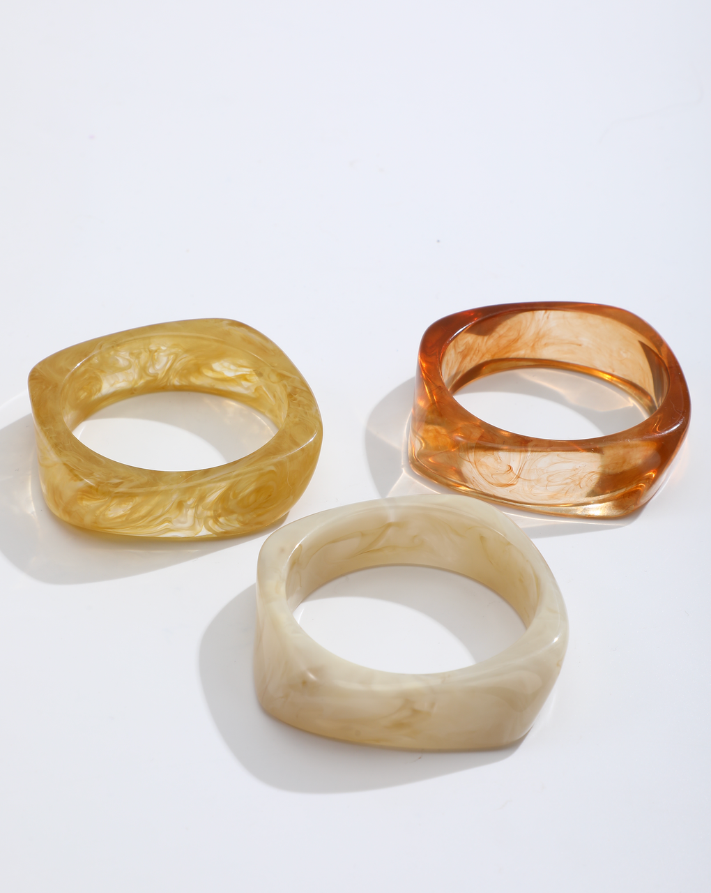 BANGLE BRACELET - BEIGE